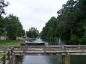 DCP_0082.JPG (76187 bytes)